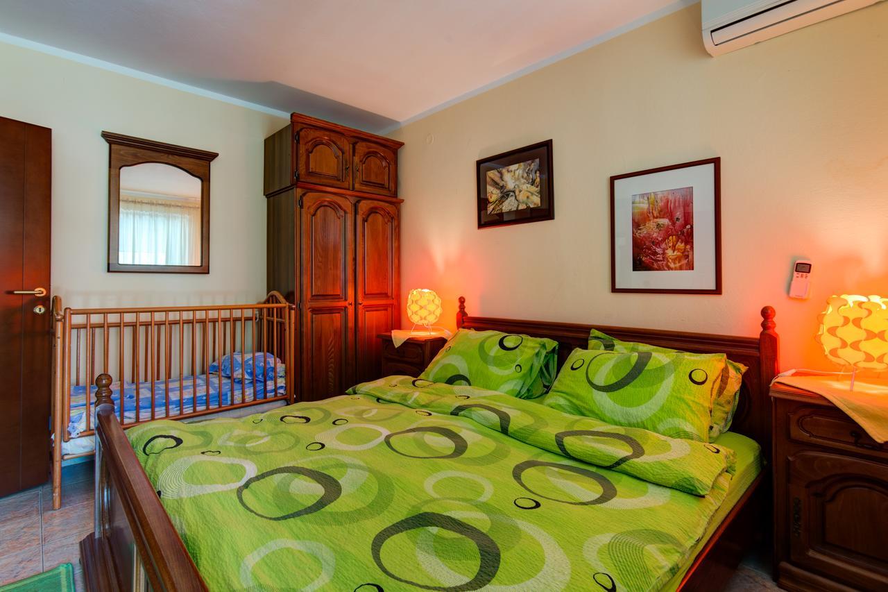 Apartments Varja Свети-Стефан Экстерьер фото